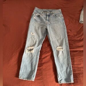 Levi’s Straight Fit Jean